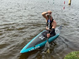 Vodní slalom duben